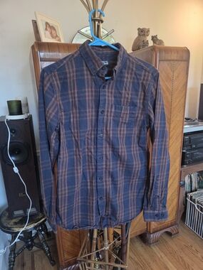Target Men's Navy and Brown Plaid Button-Up Shirt